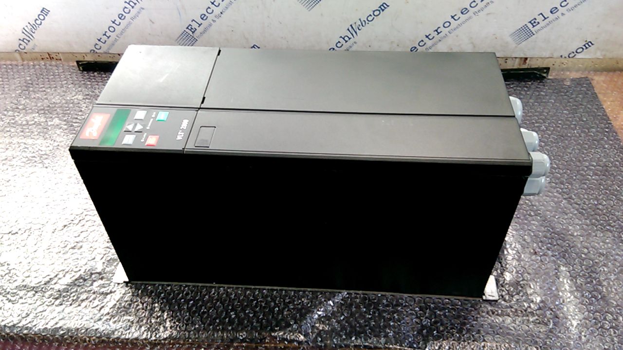 Danfoss VLT2881PT4B20STR3DBF00A00C0 Inverter