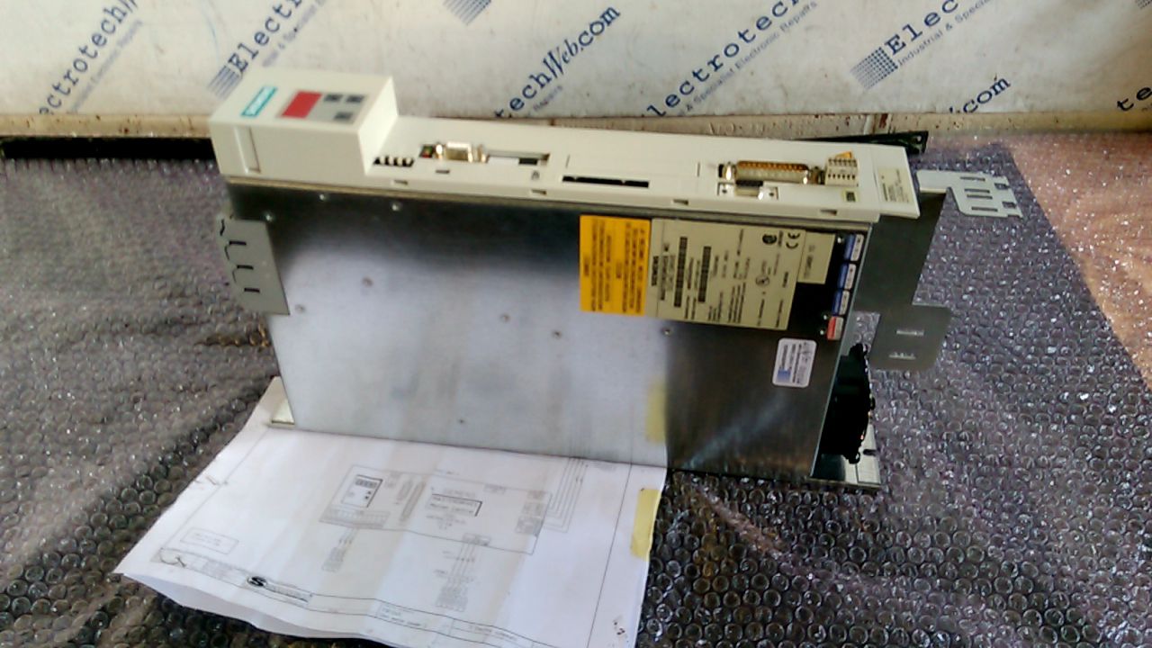 Siemens 6SE7016-0TP70-Z Drive