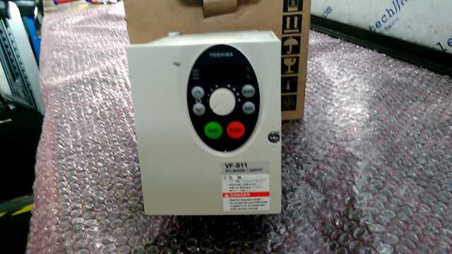 Toshiba VFS11-4015PL-WP Inverter