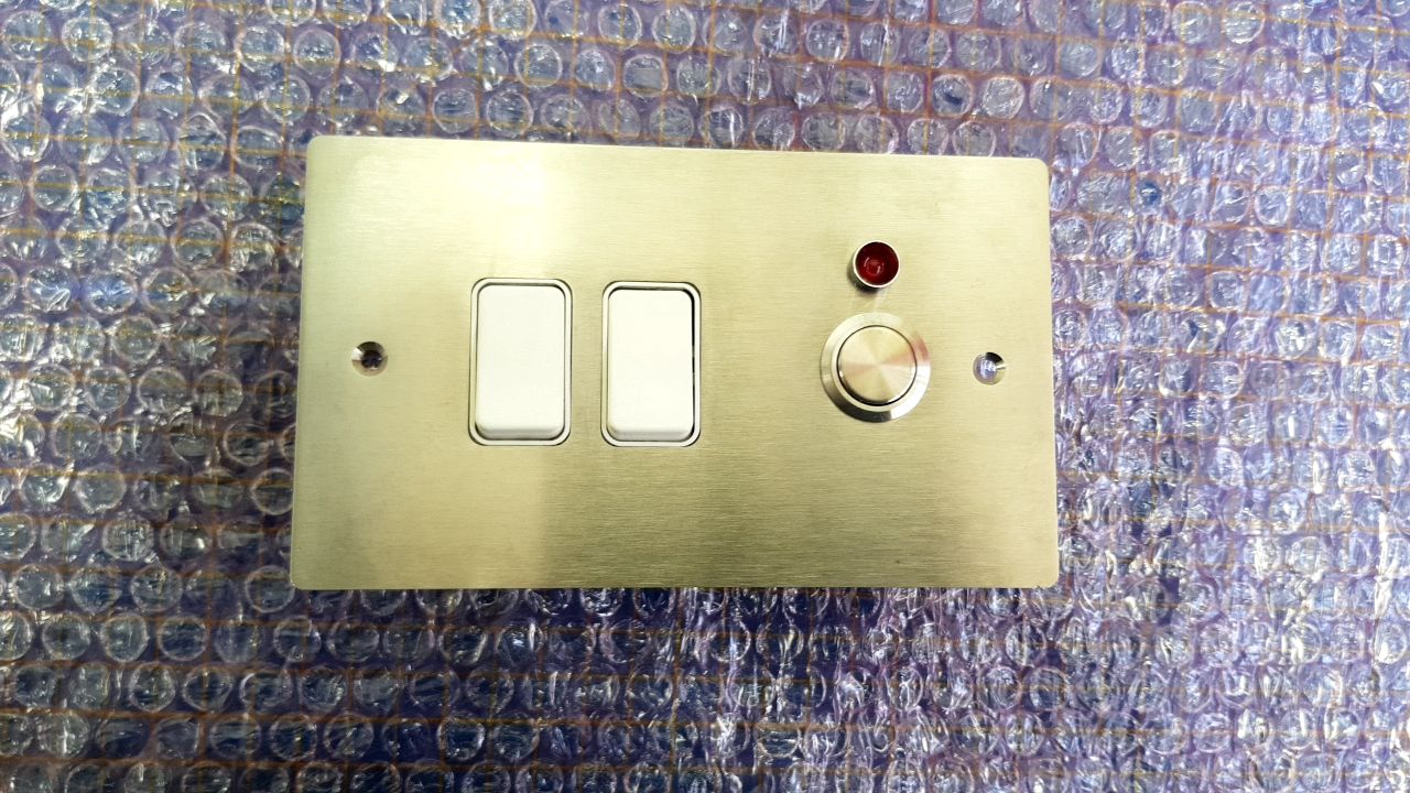 Electrotech 776 Cell Call with 2 Light Switches
