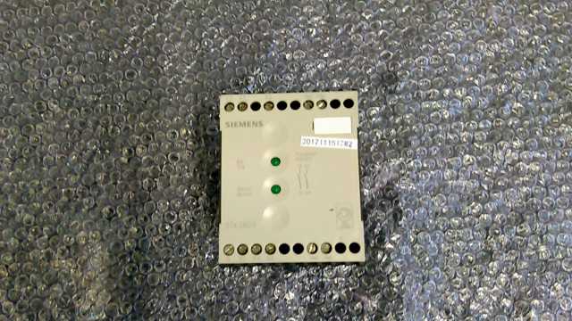 Siemens 3TK2803-0AL2 Safety Relay