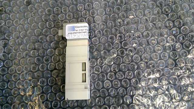 SMC SV2200-5FU Double Solenoid Valve