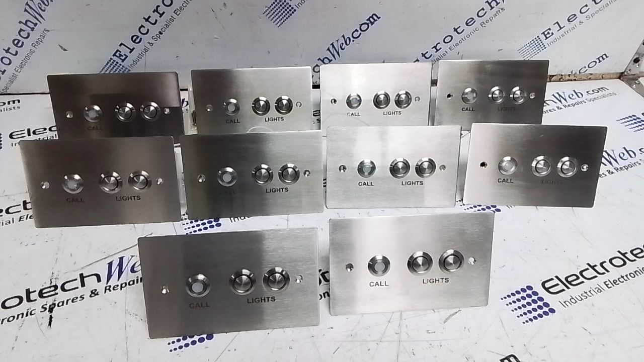 Electrotech CCU/2W/2W/HMP LED & 2 Light Switch