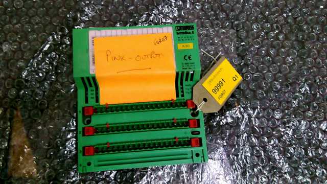 Phoenix Contact IBS RT 24 DO 32-T Digital Output