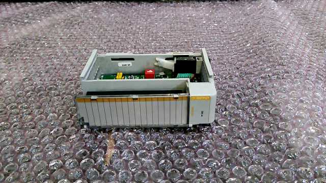 Allen Bradley 1769-OF8V I/O Module