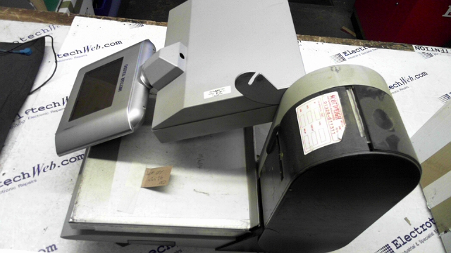 Mettler Toledo UC-HT-V Weighing Machine