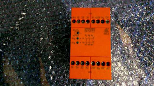 Dold Safemaster BH5932 Safety Relay