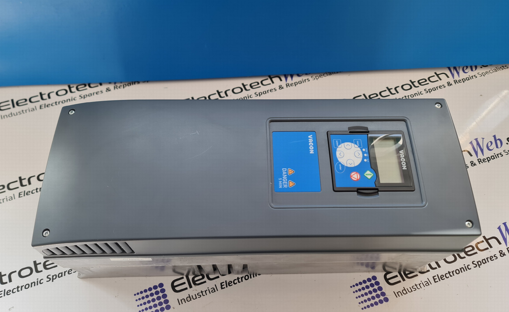 Vacon NXP00615A2H1SSSA1A2000000 Inverter