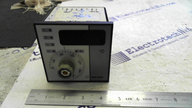 Stork Tronic ST 96-88 Temperature Controlller