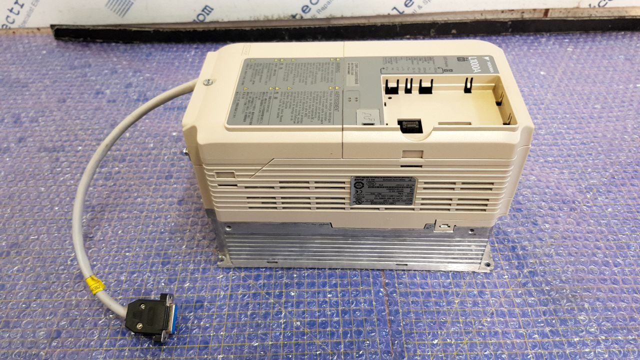 Yaskawa CIMR-LC4A0015BAB Drive