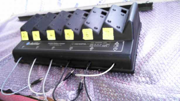 Adflo 833206 Multiple Battery Charger