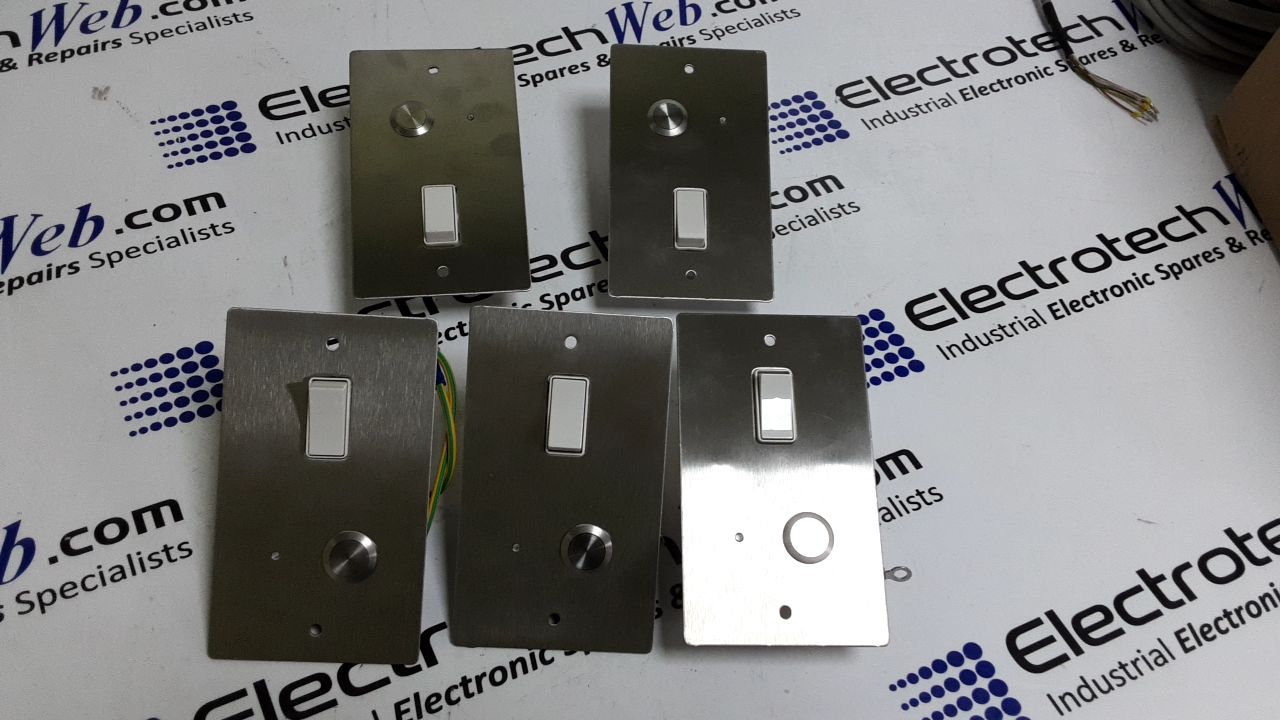Electrotech 76682 Vertical Cell Call with Light
