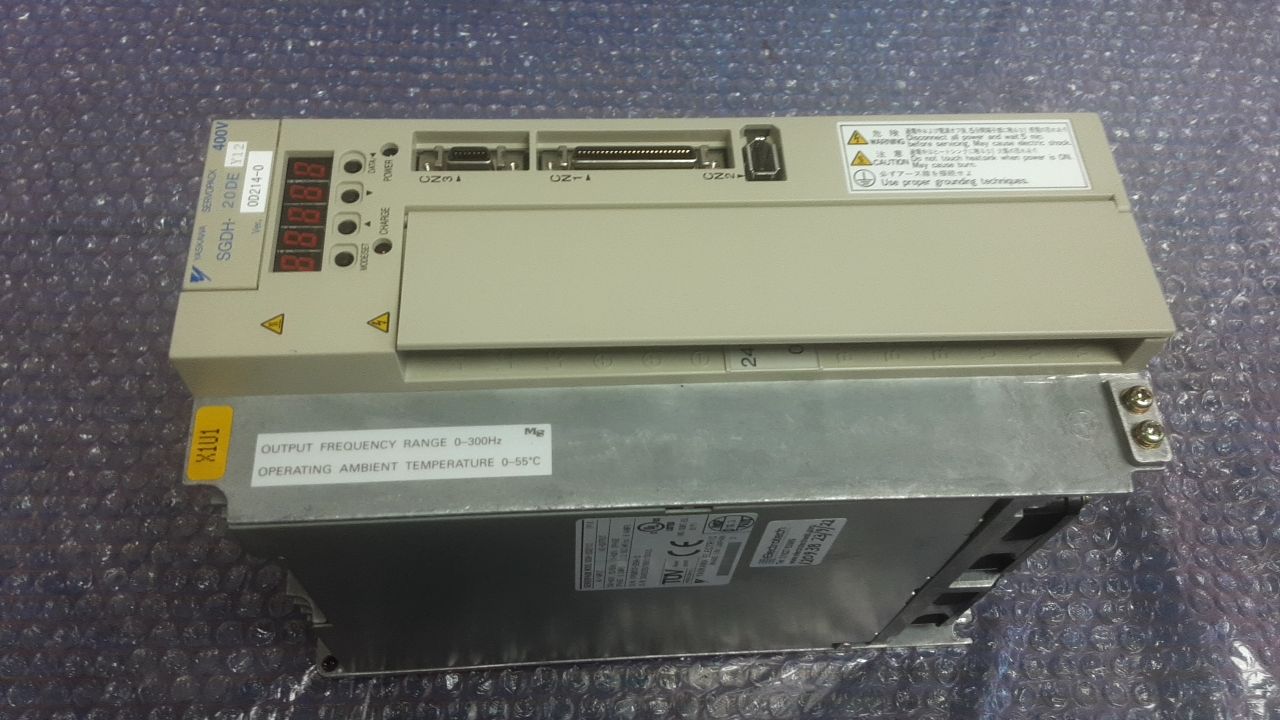 Yaskawa SGDH-20DEY12 Servo Drive