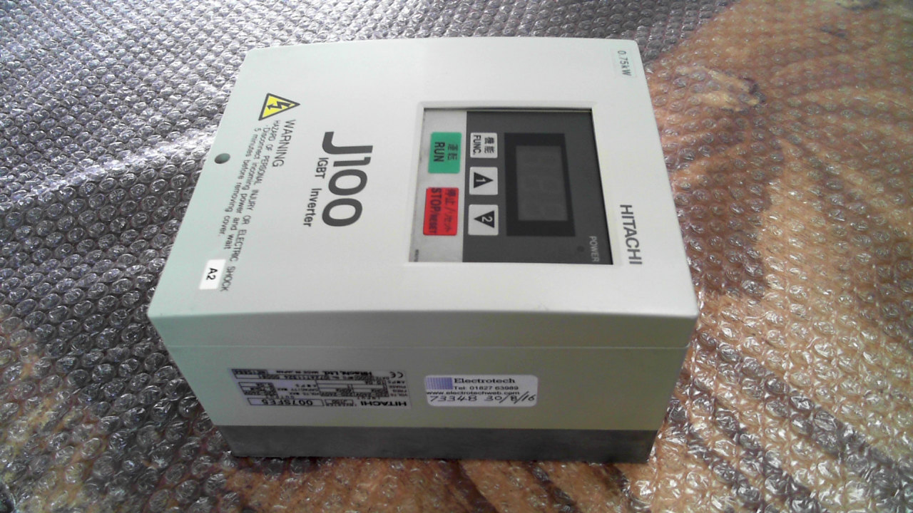 Hitachi J100-007-SFE5 Inverter