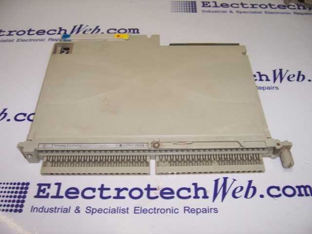 Siemens 6ES5482-4UA11 Digital I/O Module