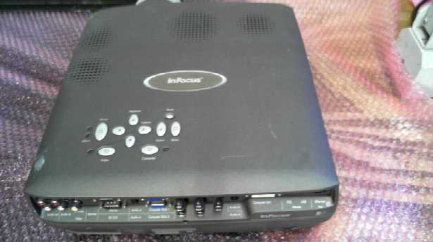InFocus LP790 Projector