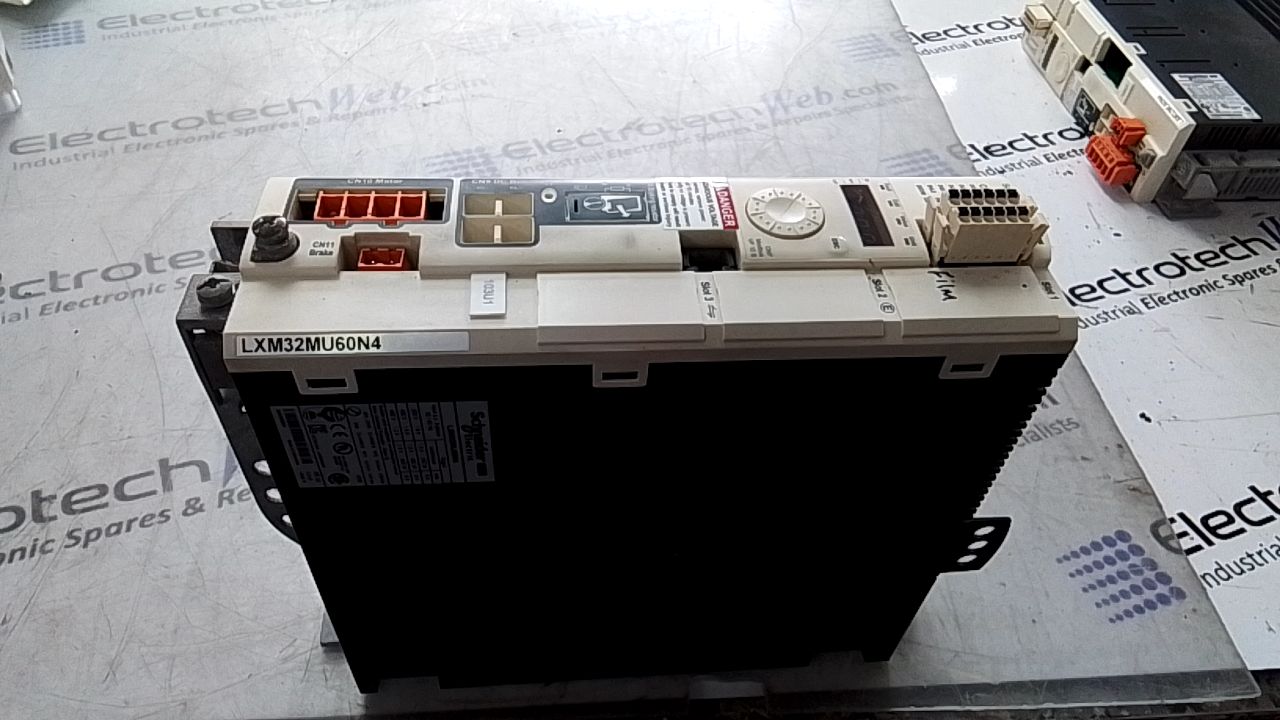 Schneider LXM32MU60N4 Servo Drive