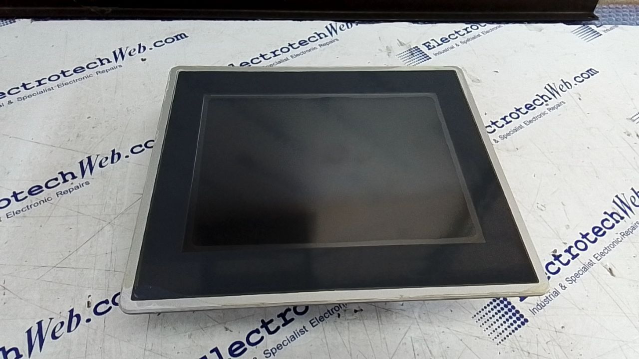 Lenze P50GAP40300M5H0XXX-02S14015000 HMI