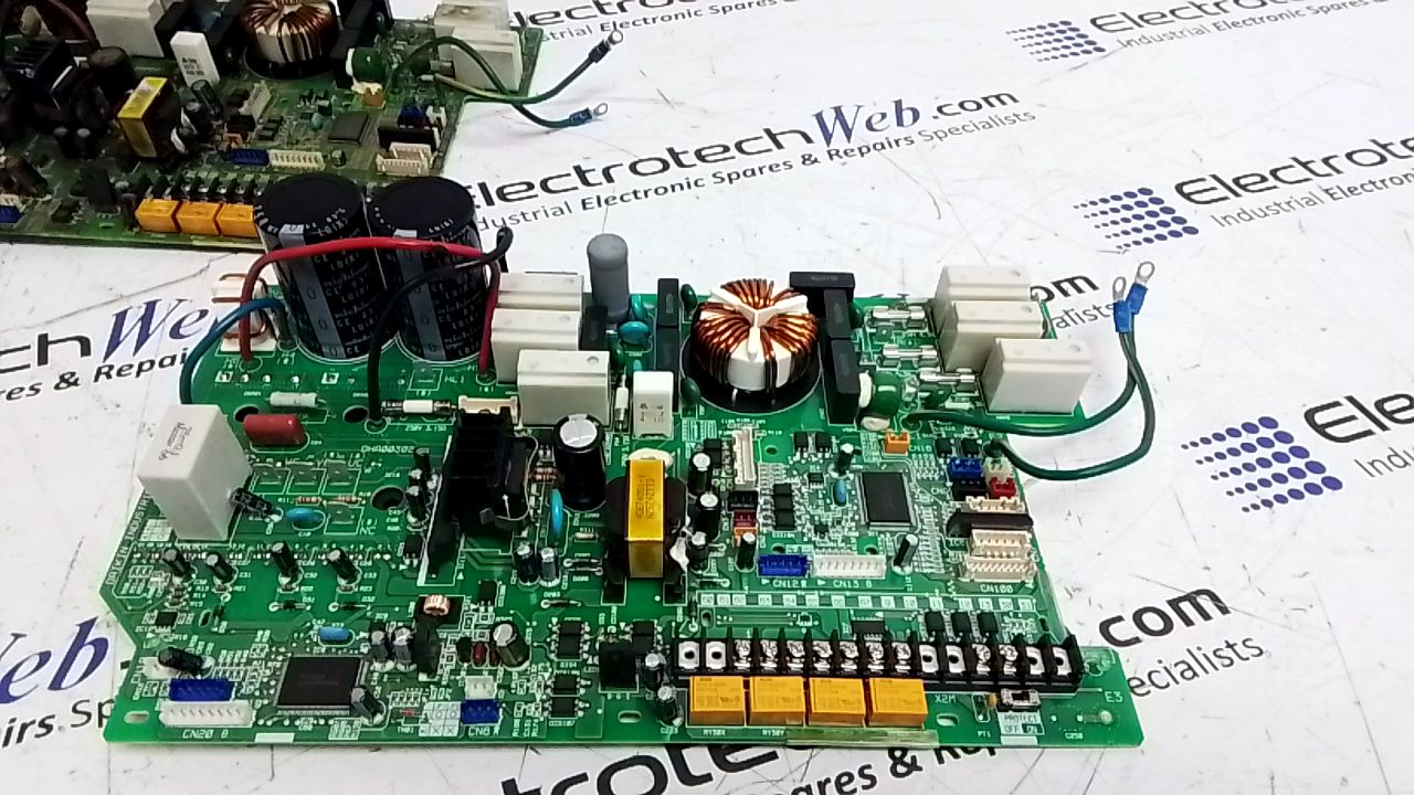 Daikin DHA00302A Chiller Control Inverter Board