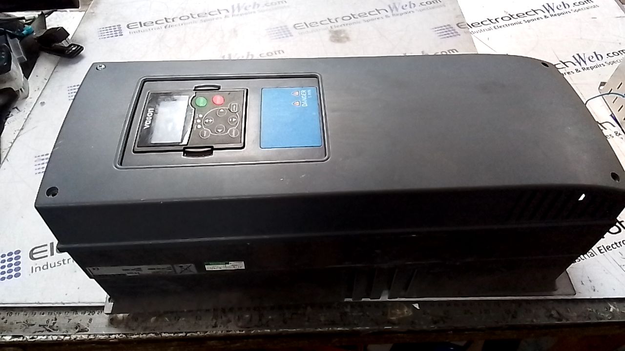 Vacon NXS00615A5H1SSSA1A3000000 Frequency Converter
