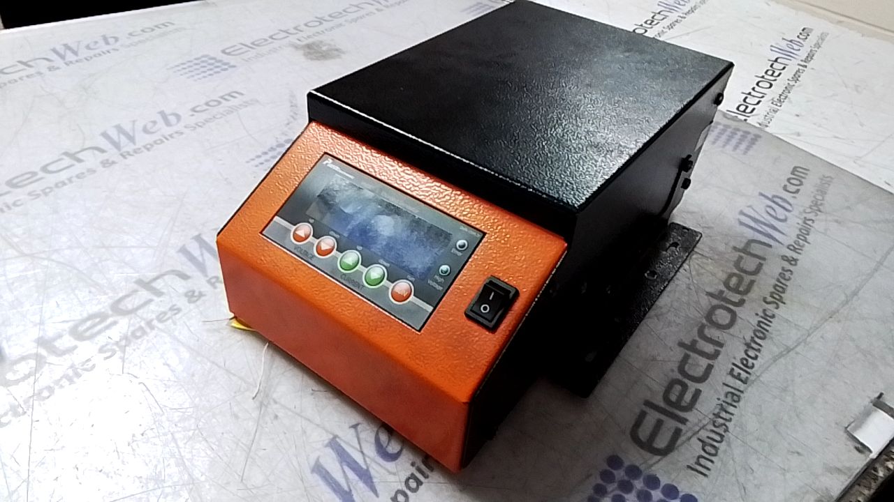 Puls Elektronik 3 DCYK2 02 N0D1 Generator