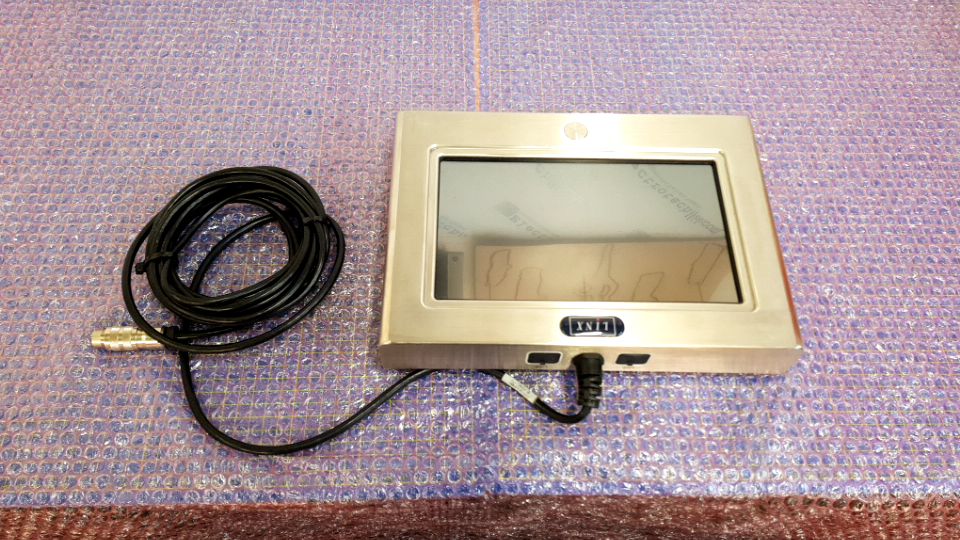 Linx TU420 IP65 Screen