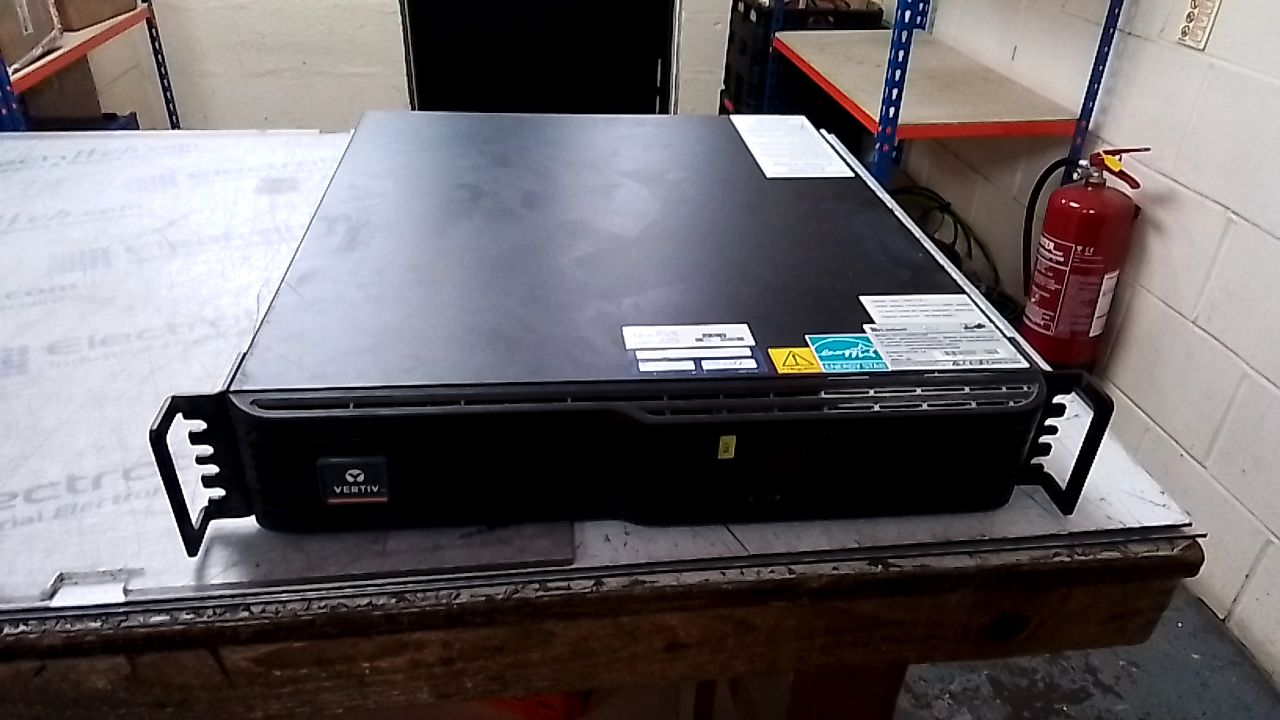 Veritiv Liebert GXT4-1500RT230E UPS