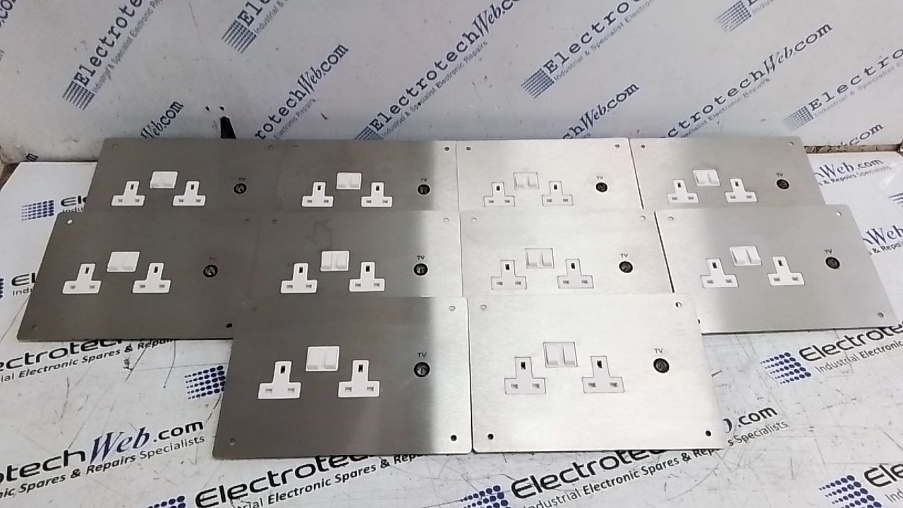 Electrotech M039 Cell Plate With Double Socket & Coax