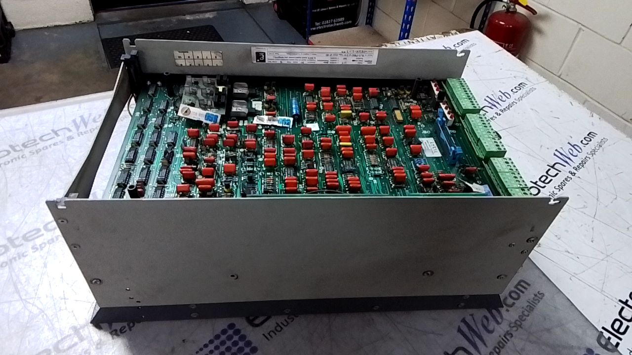 SSD 545-0300-6-2-0-144-0111-0-00 Drive