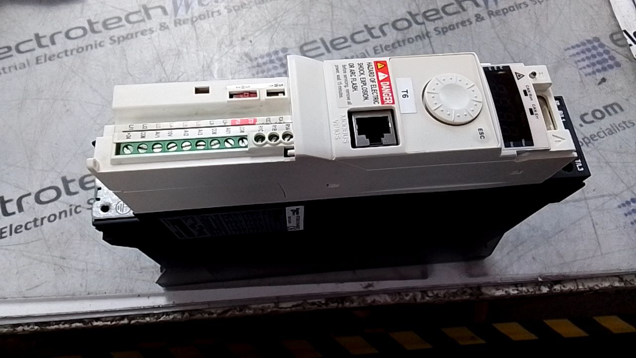 Schneider Electric ATV32HU15N4 Drive