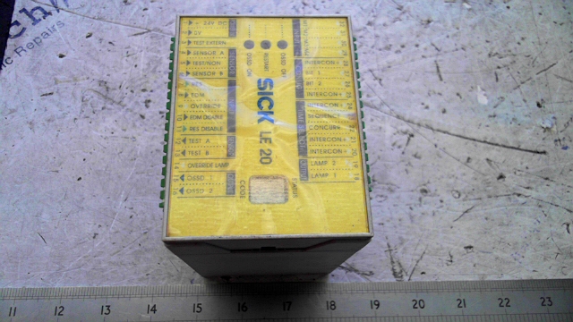 Sick LE20-2621 Safety Relay