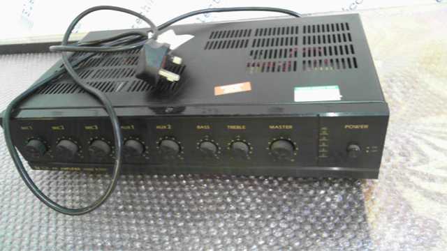 TOA A-1031 Amplifier