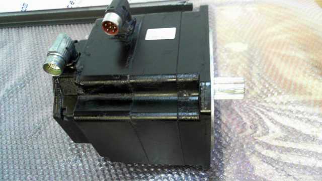 Kuka 1FK7060-5Af71-1ZZ9-ZS03 Servo Motor