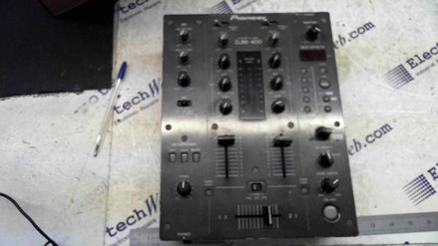 Pioneer DJM-400 2 Channel DJ Mixer