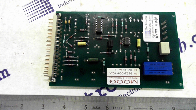 Moog D122-009-A014 servo Amp Card