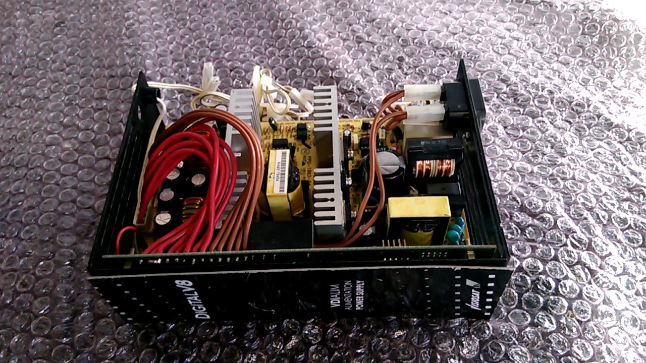 Digital V8 Power Supply