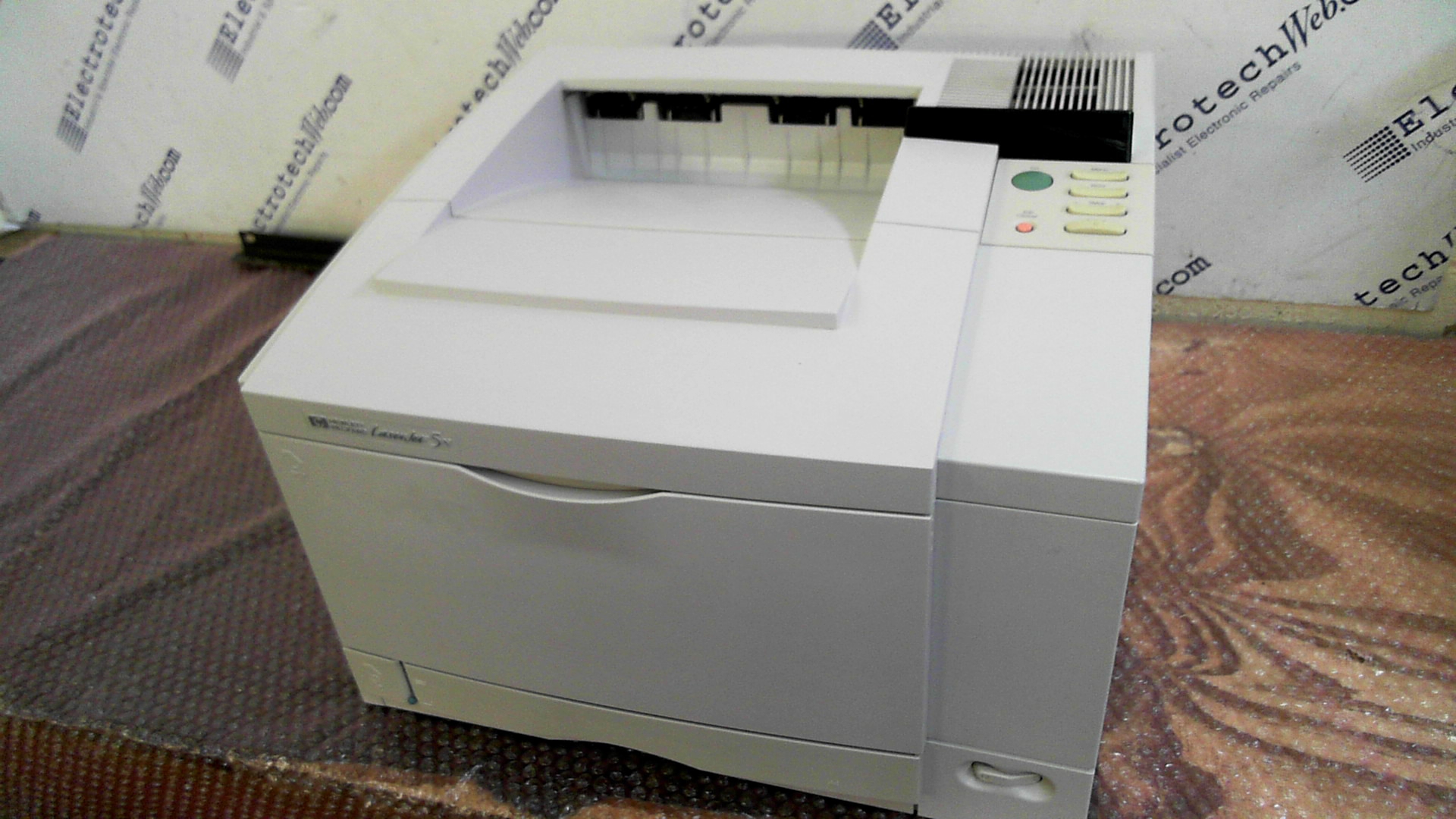 Hewlett Packard LJ 5 Printer