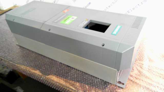 Siemens 6SE9522-4DG50 Inverter