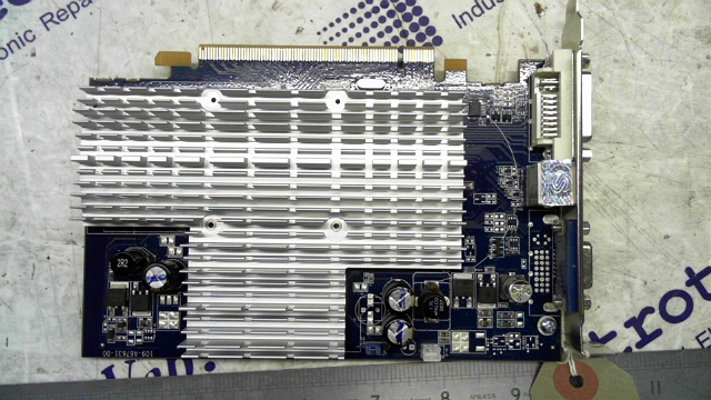 Sapphire 109-A67631-00 VDU Card