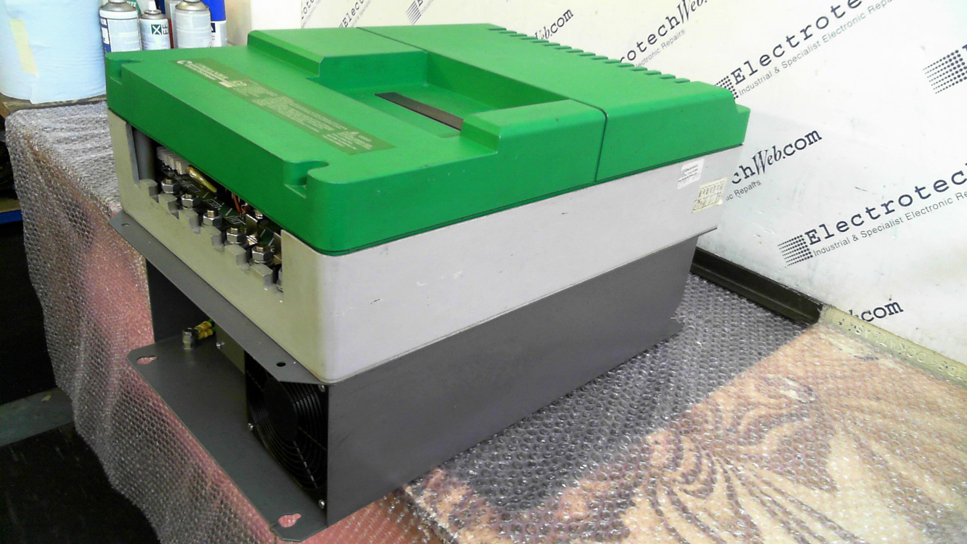 Control Techniques Commander CD1500 Inverter