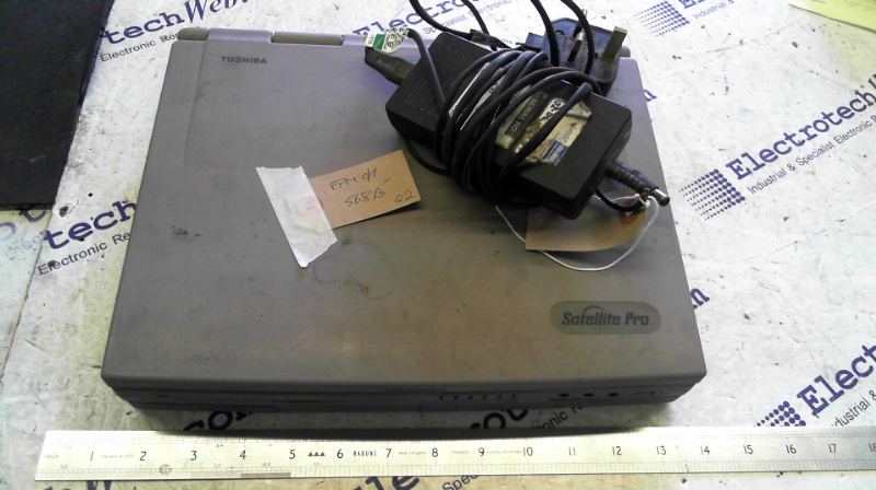 Toshiba 490XCDT Laptop