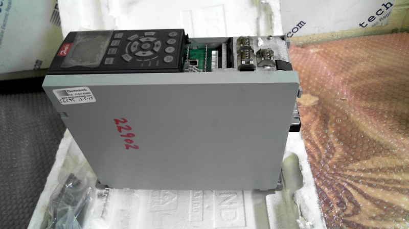Danfoss FC-302P3K0T5E20H1BG Inverter