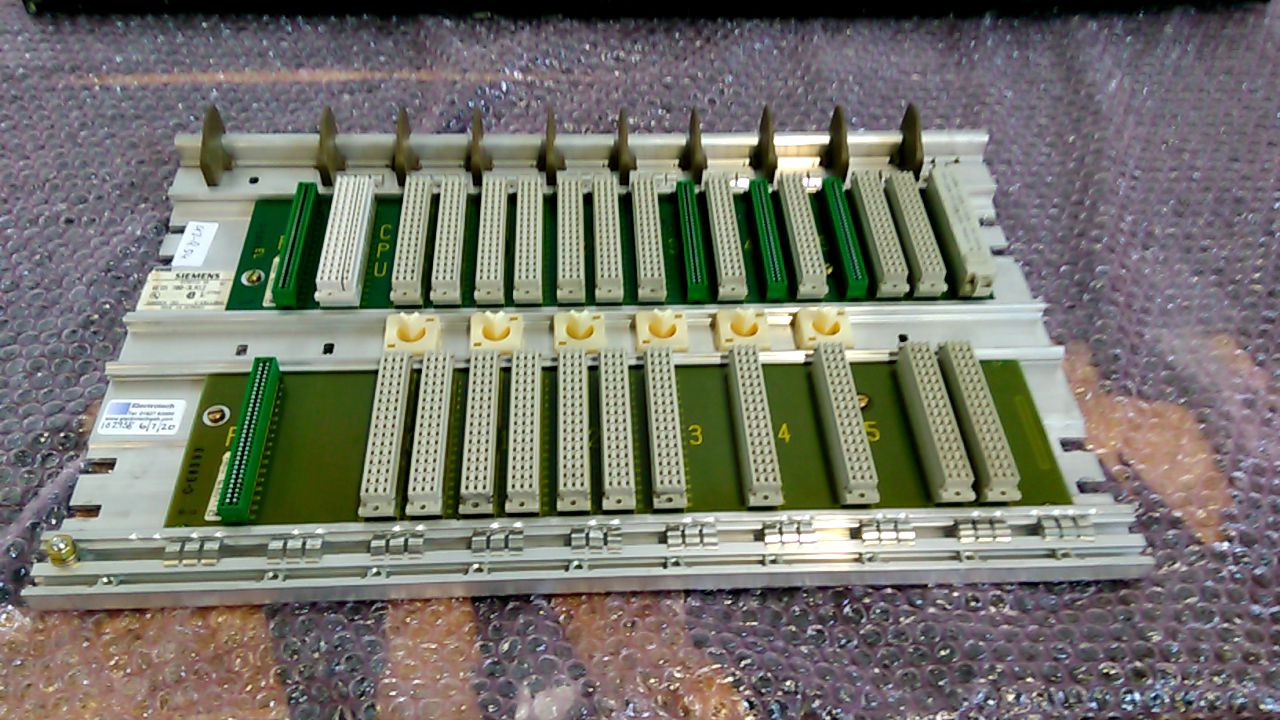 Siemens 6ES5700-3LA12 Mounting Rack