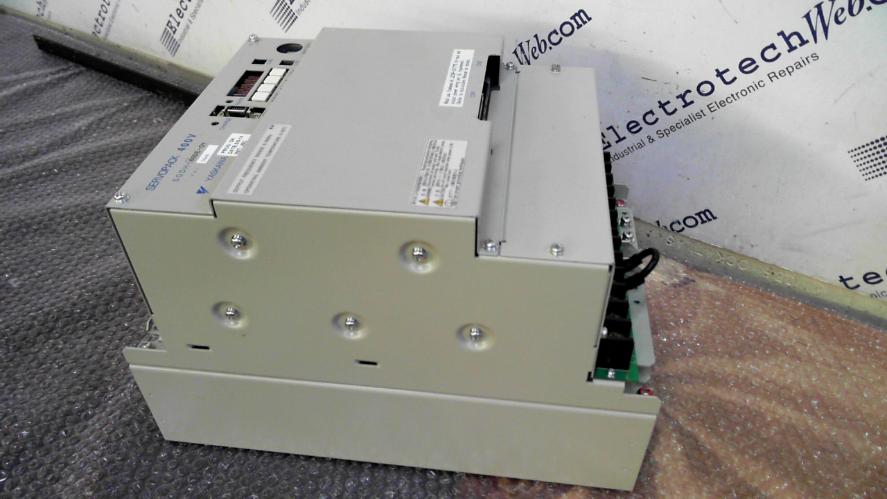 Yaskawa SGDH-60DE-0Y Servo Drive