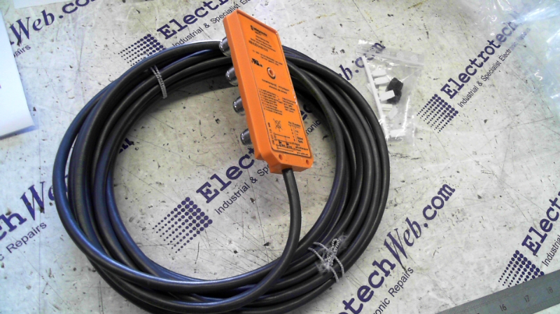 Lumberg ASB 8/LED 5-4-331/10M Actuator Sensor Box