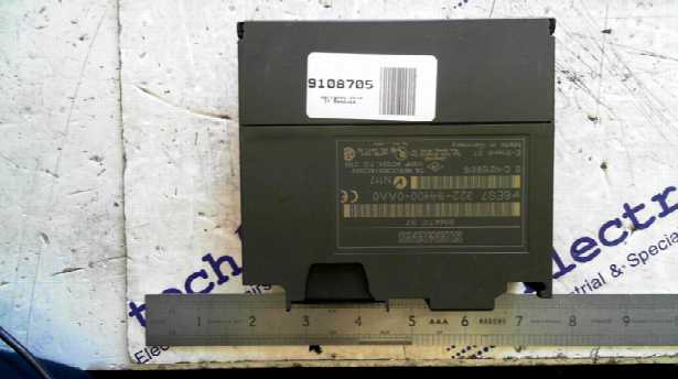Siemens 6ES7322-1HH00-0AA0 Output Module