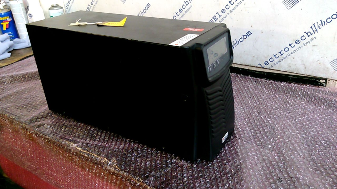 Informer Compact 3000VA UPS