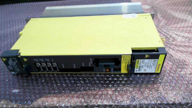 Fanuc A06B-6114-H304 Servo Amplifier Module