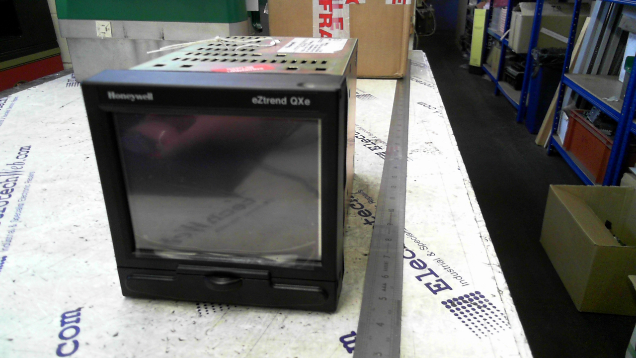 Honeywell TVEZ-61-020-11 Temperature Controller