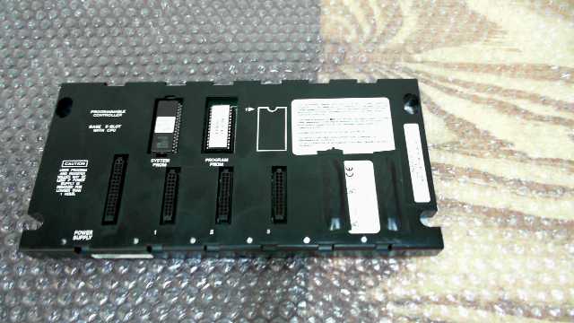 GE Fanuc IC693CPU311Y 5 Slot Base with CPU
